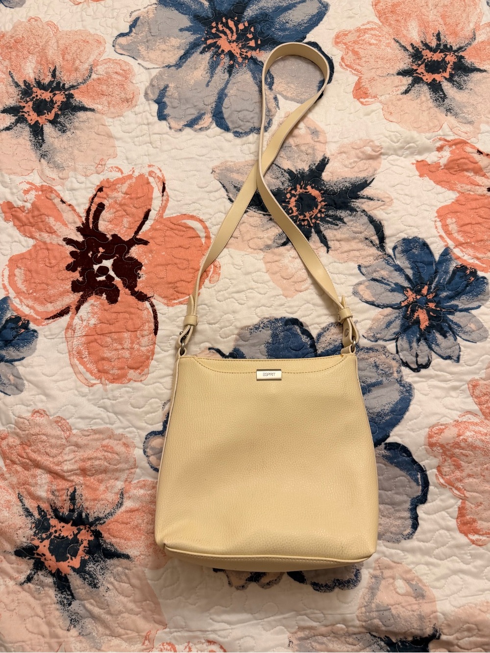 Esprit Cream Shoulder Bucket Bag
